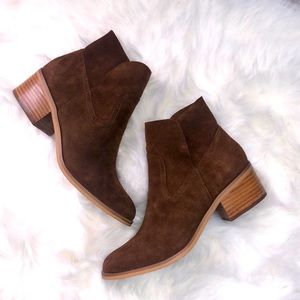 STEVE MADDEN ~ LEO BOOTIES
